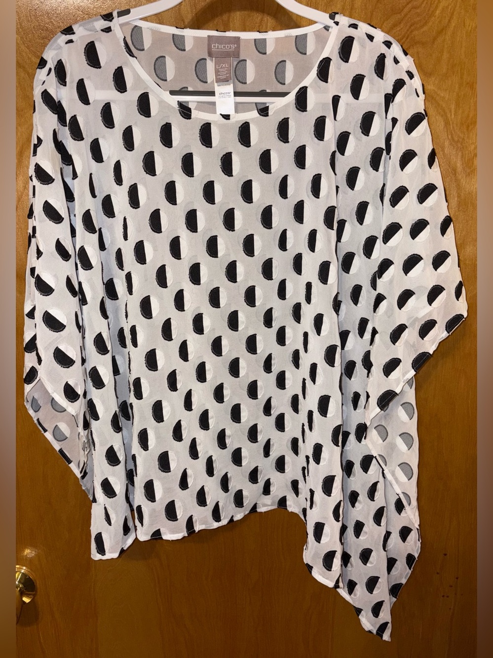 Chico’s black/white textured polka dot sheer chiffon poncho blouse Size L/XL